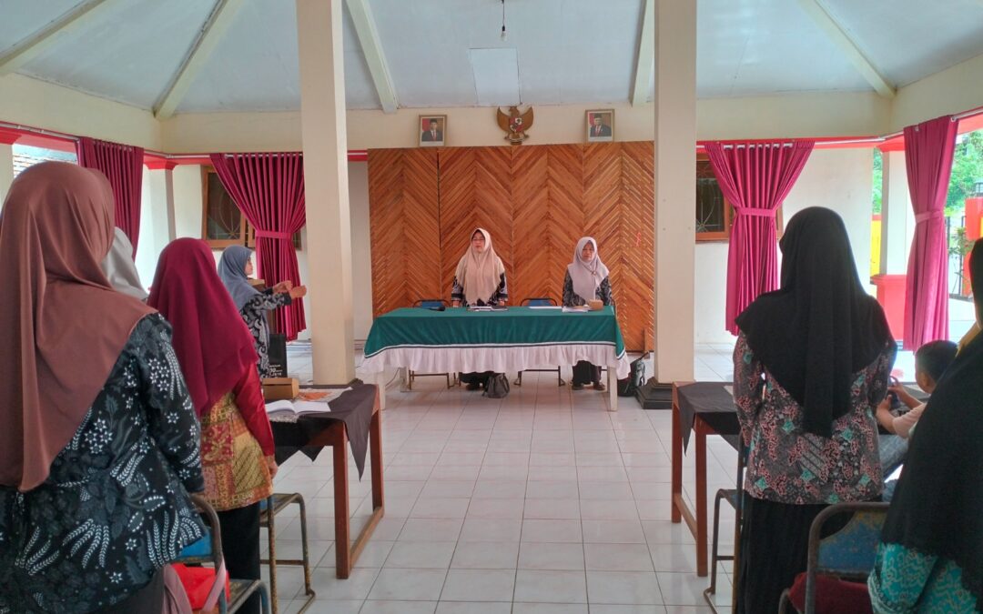 Rapat Koordinasi Rutin TP PKK Desa Tayem, Kecamatan Karangpucung, Kabupaten Cilacap